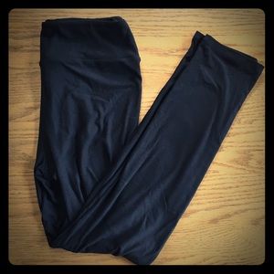LuLaRoe OS solid black leggings